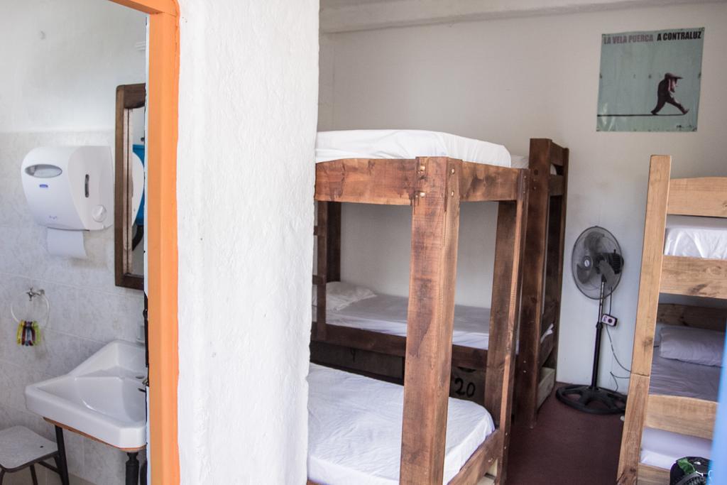 Negrita Hostel La Barra Ruang foto
